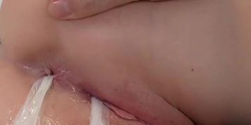 Miniatura de Cuckold fantasy with creampie and condom play (akimoto tsubasa, aubrey casting, elsa anal, eva soda, gaia asian)