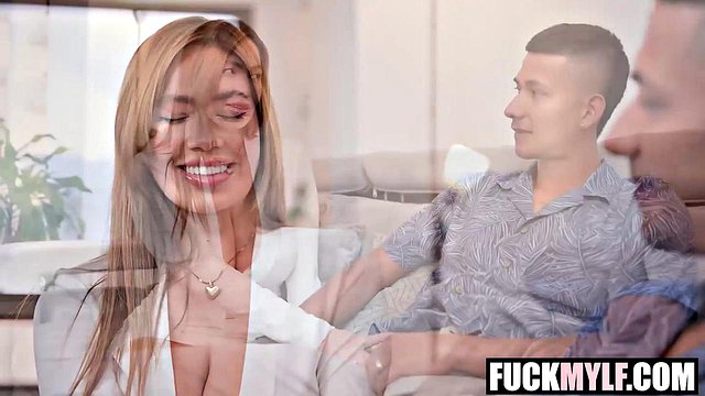 Miniatura de Kinky Latina MILF Pounds Anai Loves and Cristian Tanner