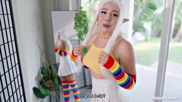 Miniatura de Alice Bong Fucked by BBC in Her New Uniform Cosplay