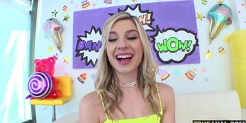 Miniatura de True Anal Cheerleader Kait Cant Wait For Anal