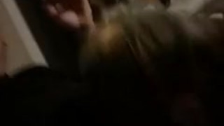 Miniatura de Amateur Wife’s mad hubby wants head so she takes it out on his fat cock
