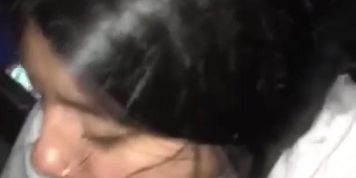 Miniatura de Chashmish Girl From Mumbai Gives Blowjob