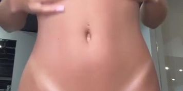Miniatura de OutrageousOne’s Gym Masturbation Session