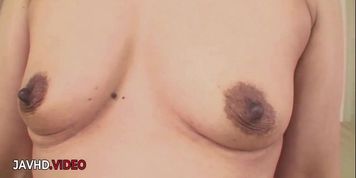 Miniatura de Mature Makiko Nakane Flaunts Her Hairy Pussy In Hardcore Scene
