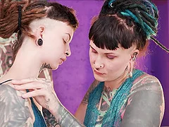 Miniatura de Alternative Lesbians FIRST TIME Fucking