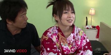 Miniatura de Nozomi Hazuki's Steamy Japanese Blow Jobs End With A Delicious Creampie