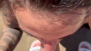 Miniatura de Blowjob On The Nudist Beach😏🥵