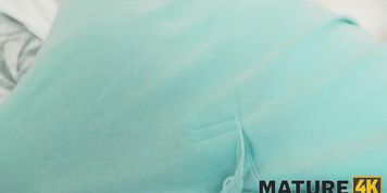Miniatura de Mature 4k - Anna Versailles - 720p